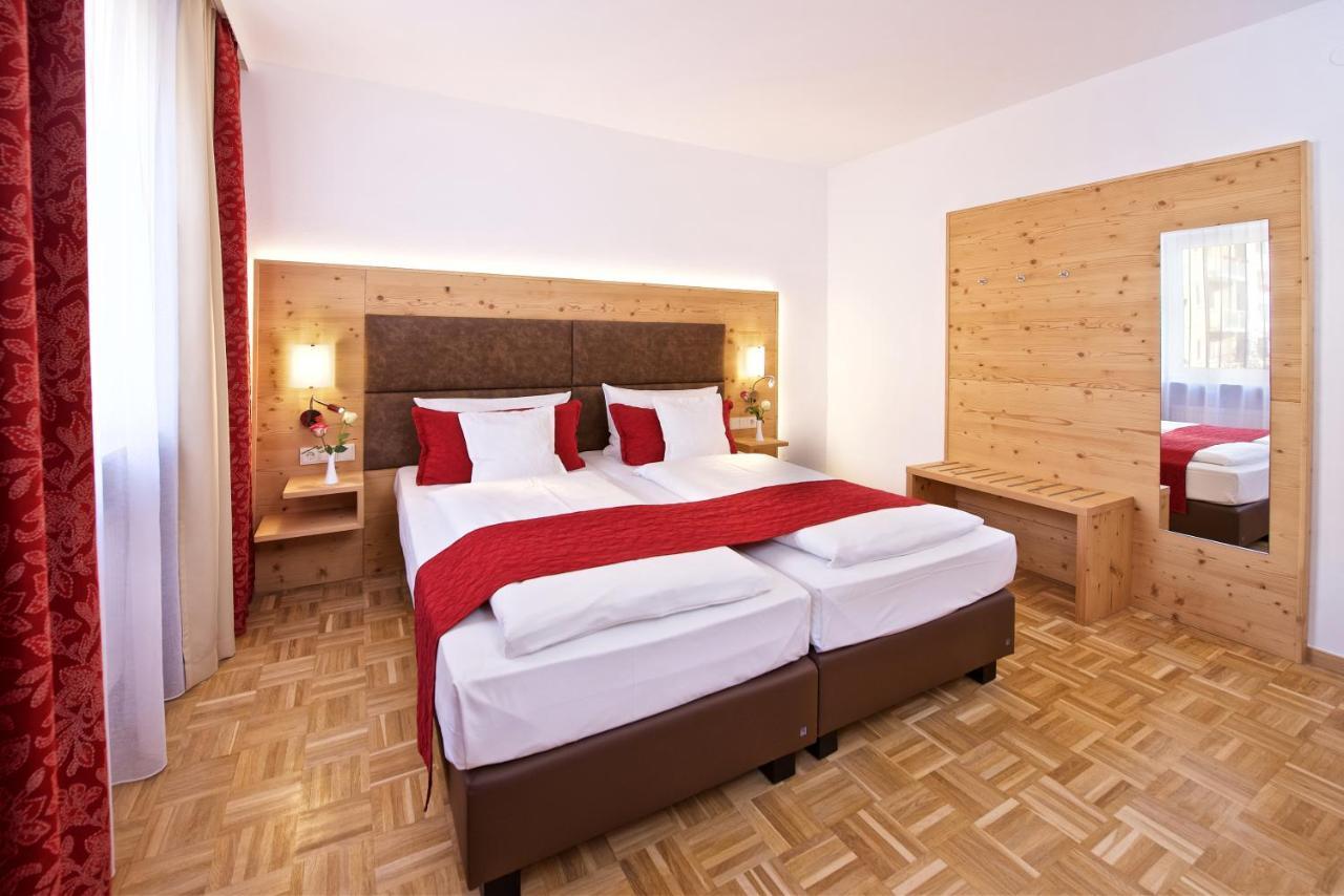 Park Hotel Laim Serviced Apartments München Eksteriør billede